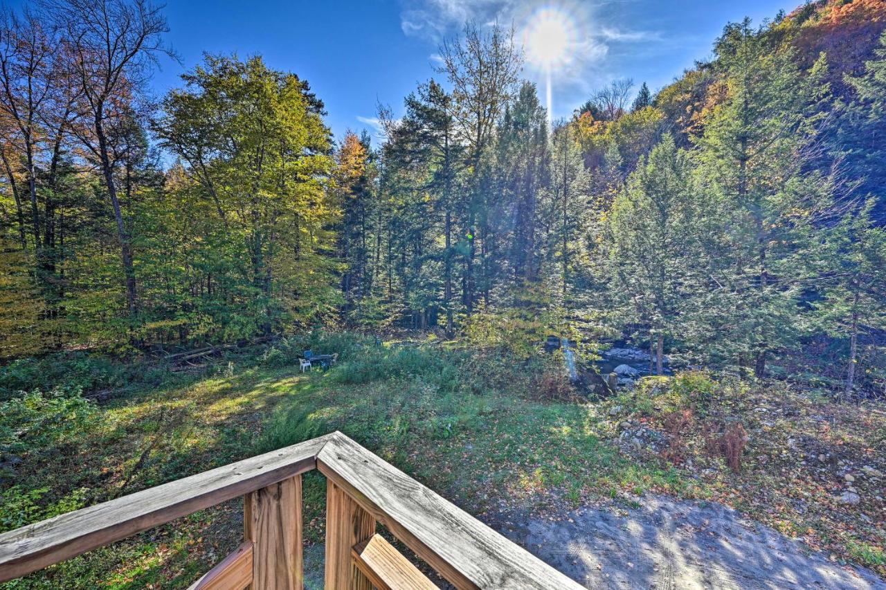 Remote Cabin With Fire Pit 3 Miles To Stowe Mtn! Екстер'єр фото